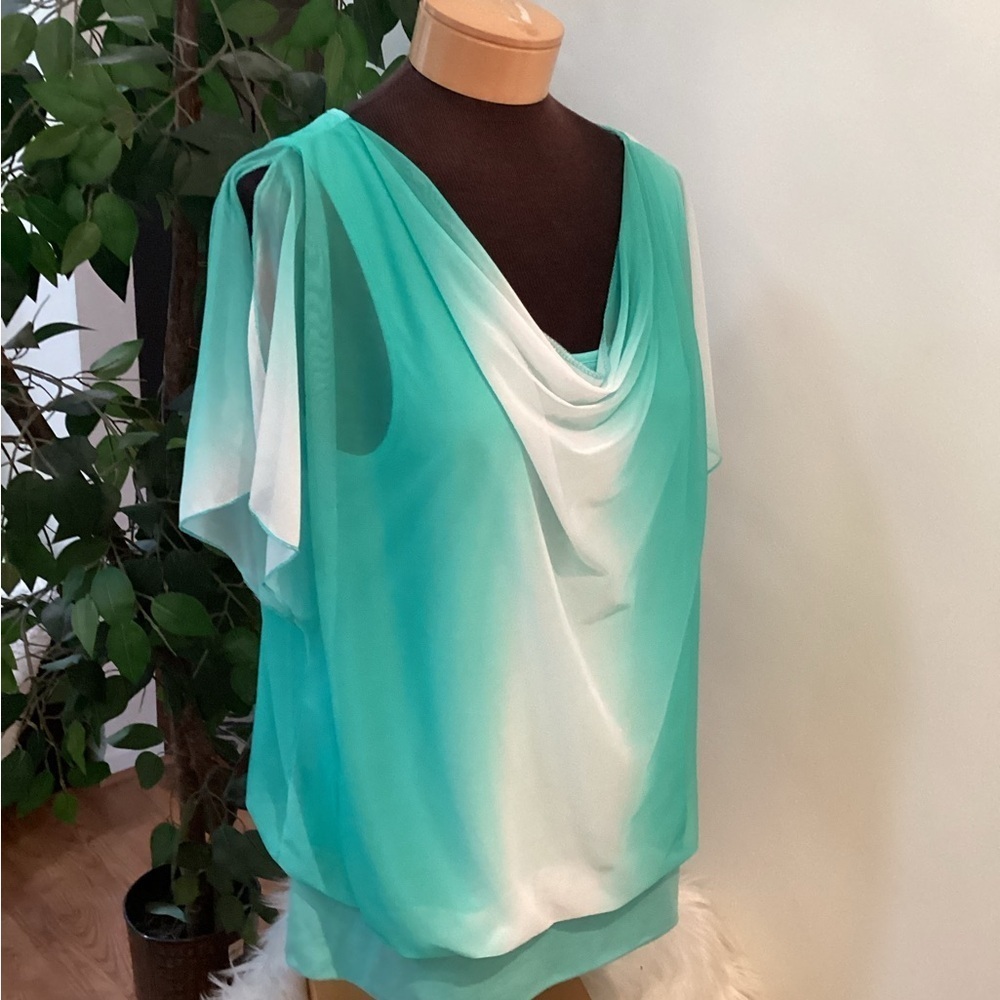 Maurices tank top with sheer overlay and banded hem Woman’s size XXL - Picture 3 of 14